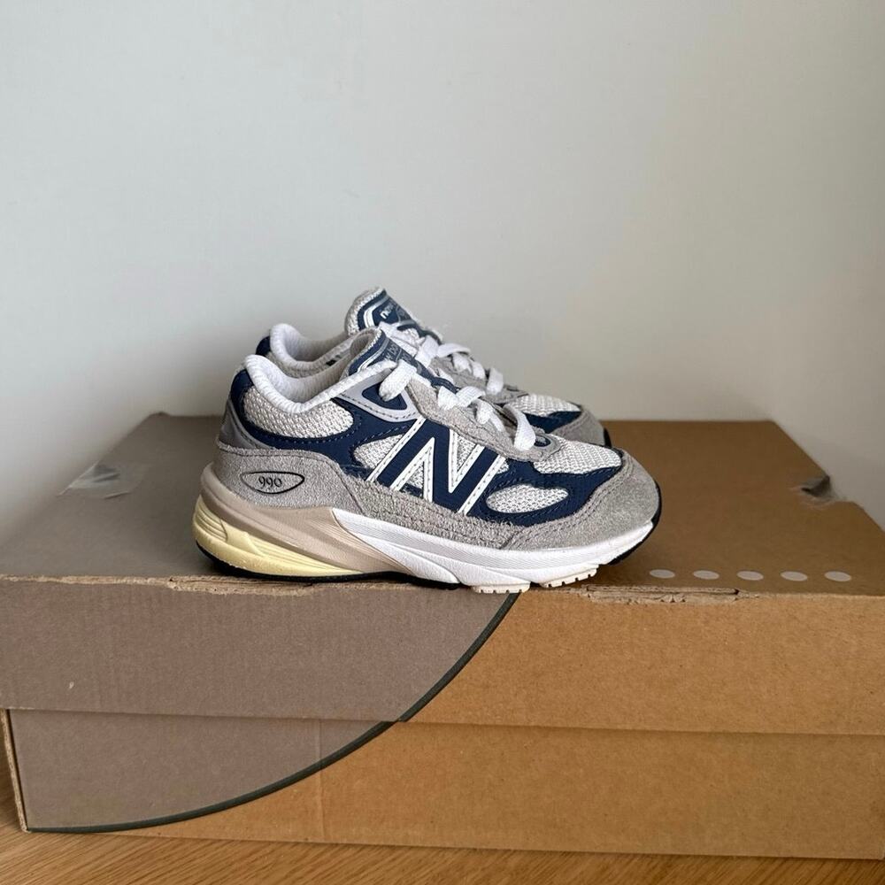 New Balance 990 V6 Grey/Blue Toddler Sneakers- SZ 7.5 C - Picture 3 of 13